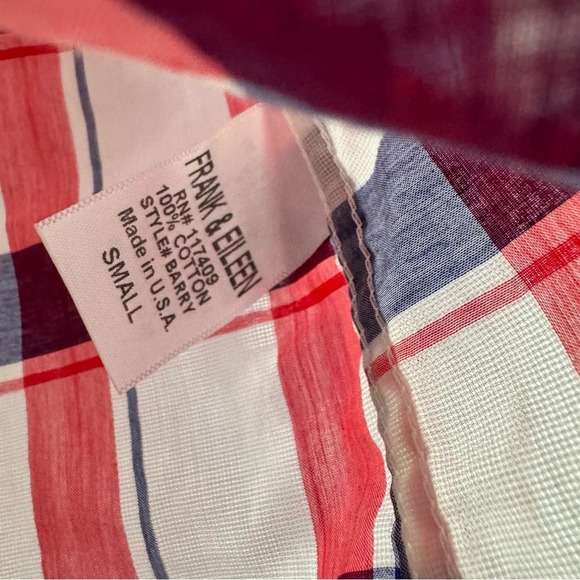 Frank & Eileen Red, White and blue plaid button up long sleeve cotton Size: S - Picture 5 of 5